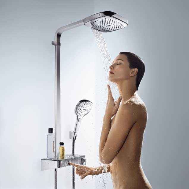 Columna de ducha termostática Hansgrohe Raindance Select E 300 3jet cromada y blanca
